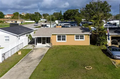 5773 3rd Avenue N St Petersburg FL 33710