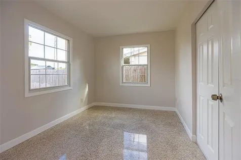 5773 3rd Avenue N St Petersburg FL 33710