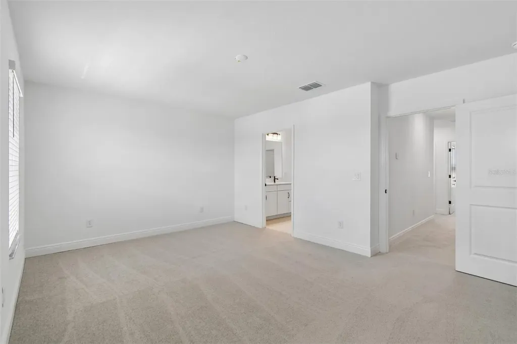 8233 Seaflower Parkway Bradenton FL 34210
