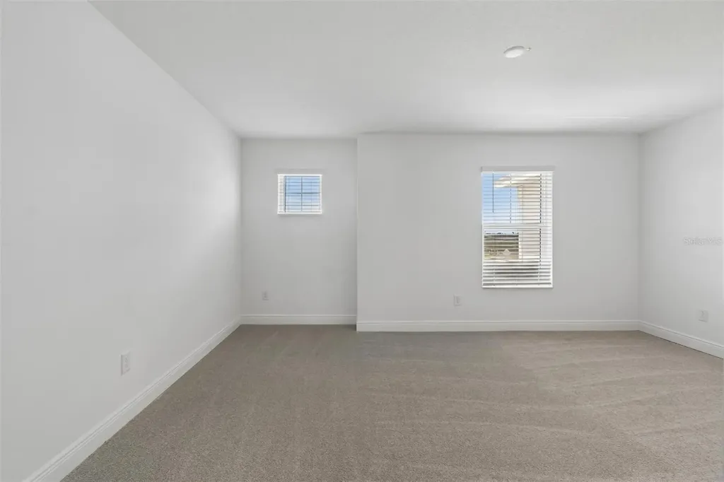 8233 Seaflower Parkway Bradenton FL 34210
