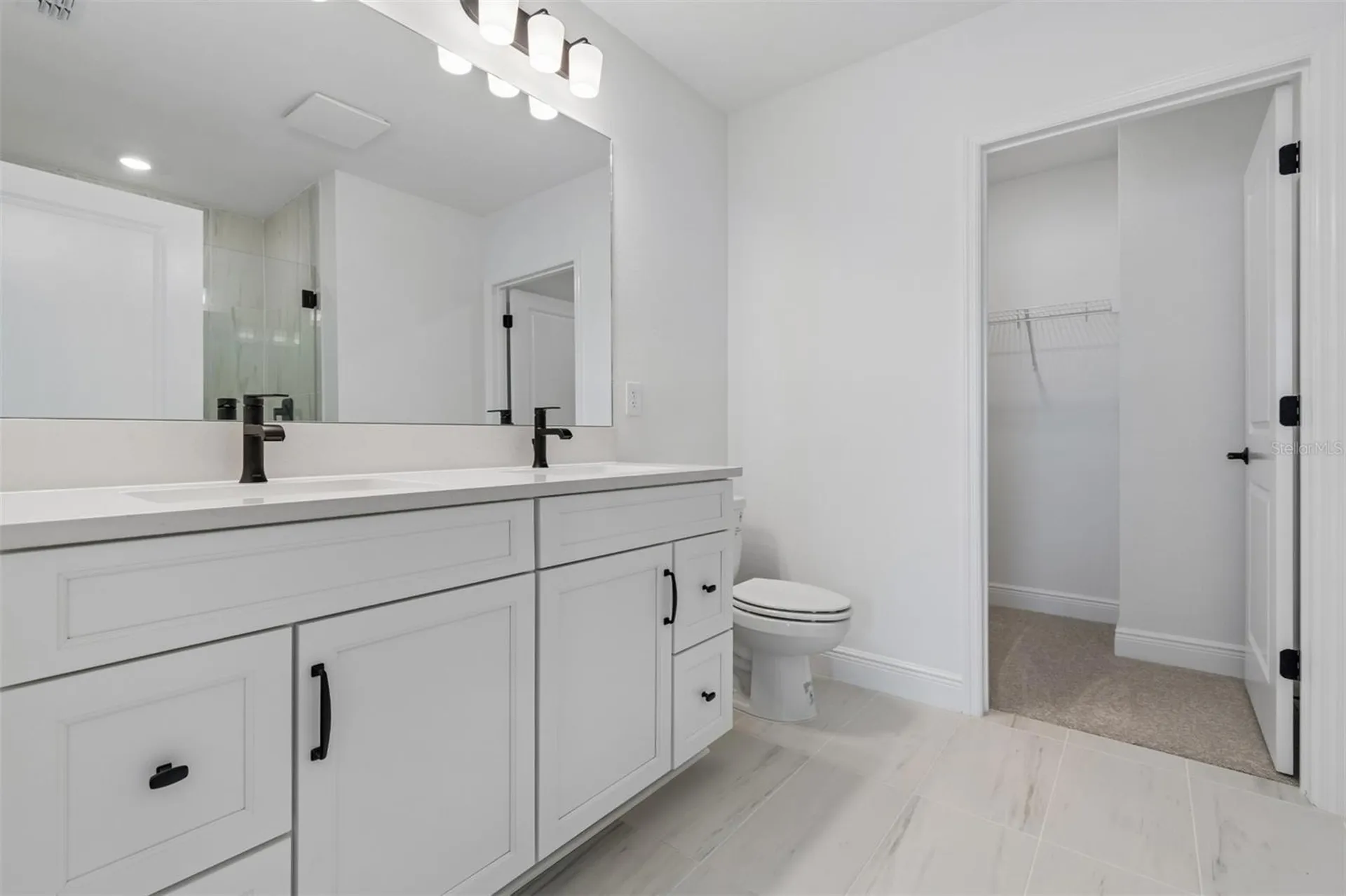 8233 Seaflower Parkway Bradenton FL 34210