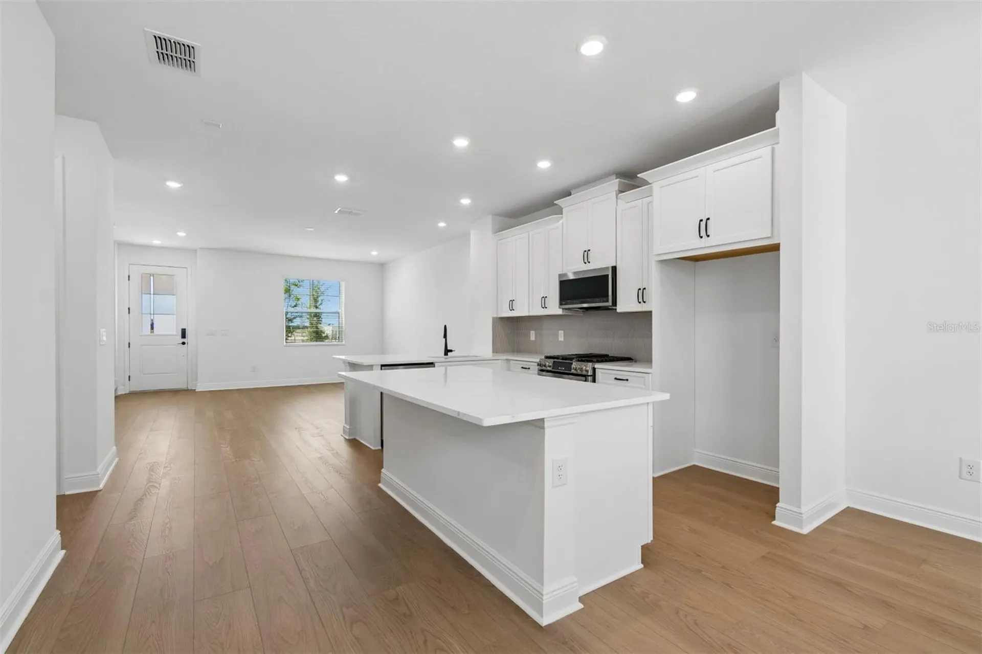 8233 Seaflower Parkway Bradenton FL 34210