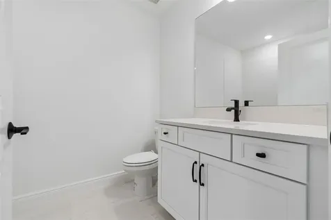 8233 Seaflower Parkway Bradenton FL 34210