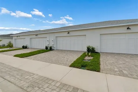 8233 Seaflower Parkway Bradenton FL 34210