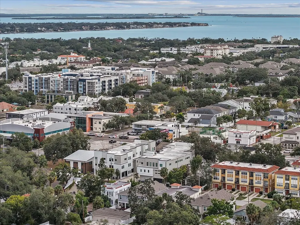 1910 W North A Street Tampa FL 33606