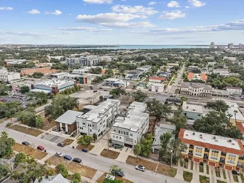1910 W North A Street Tampa FL 33606