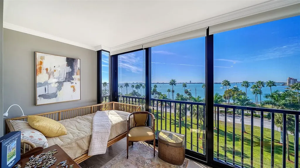 707 S Gulfstream Avenue Sarasota FL 34236
