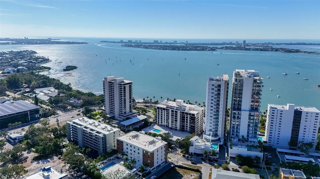 707 S Gulfstream Avenue Sarasota FL 34236