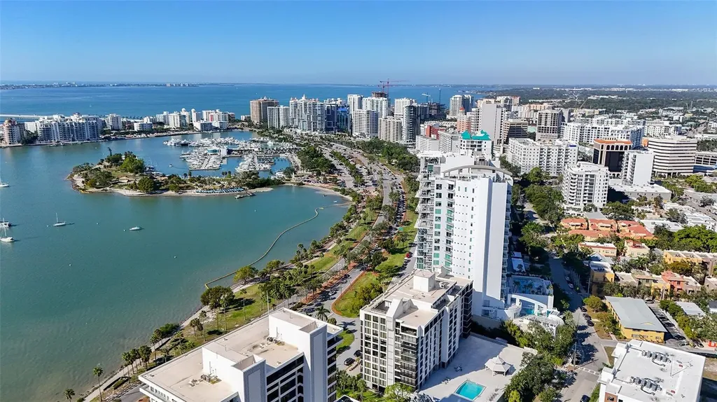 707 S Gulfstream Avenue Sarasota FL 34236