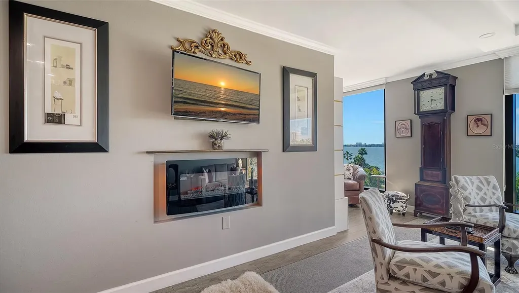707 S Gulfstream Avenue Sarasota FL 34236
