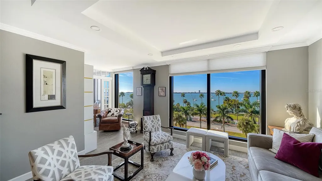 707 S Gulfstream Avenue Sarasota FL 34236