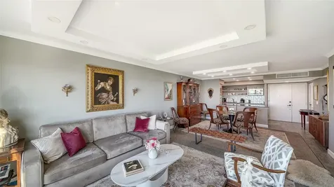 707 S Gulfstream Avenue Sarasota FL 34236