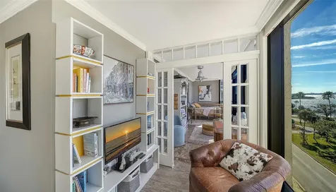 707 S Gulfstream Avenue Sarasota FL 34236