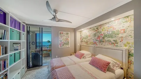 707 S Gulfstream Avenue Sarasota FL 34236