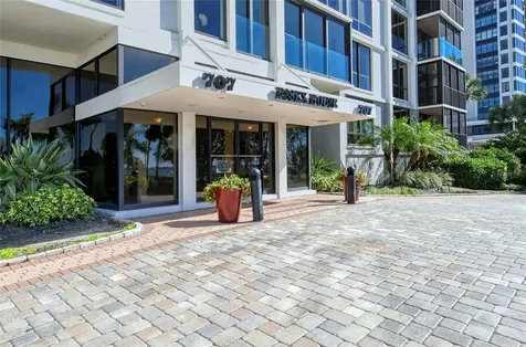 707 S Gulfstream Avenue Sarasota FL 34236