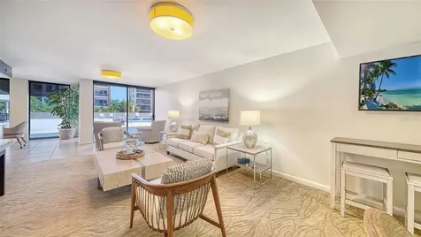 707 S Gulfstream Avenue Sarasota FL 34236