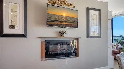 707 S Gulfstream Avenue Sarasota FL 34236