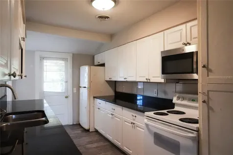 608 Bay Avenue Daytona Beach FL 32117