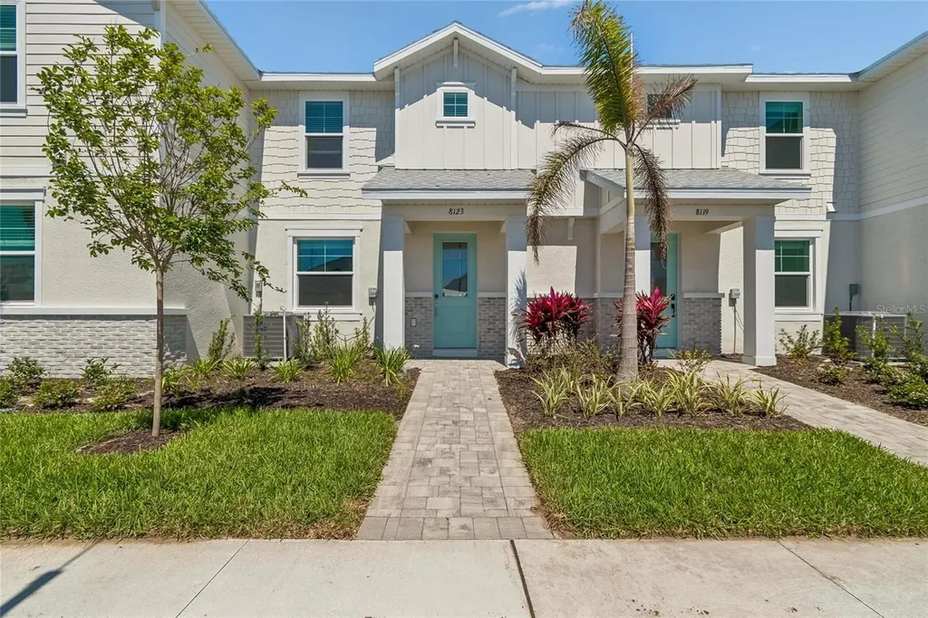 8123 Seaflower Parkway Bradenton FL 34210