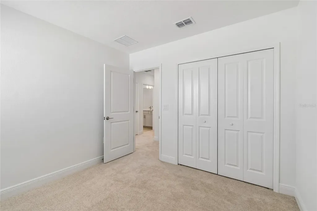 8123 Seaflower Parkway Bradenton FL 34210