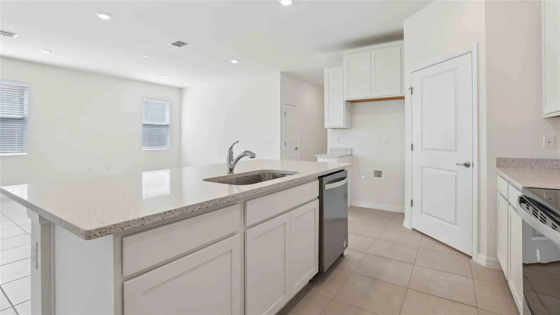 8779 Pinecrest Trail Wildwood FL 34785
