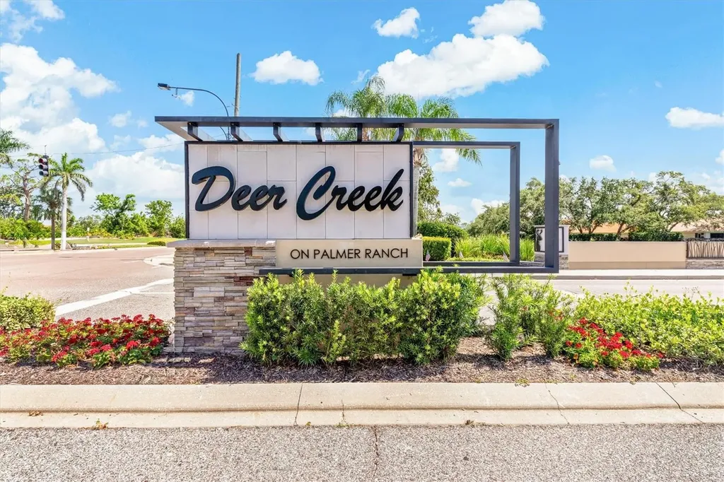 4643 Deer Trail Boulevard Sarasota FL 34238