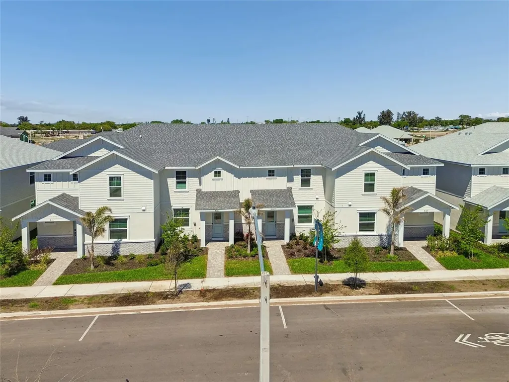 8111 Seaflower Parkway Bradenton FL 34210