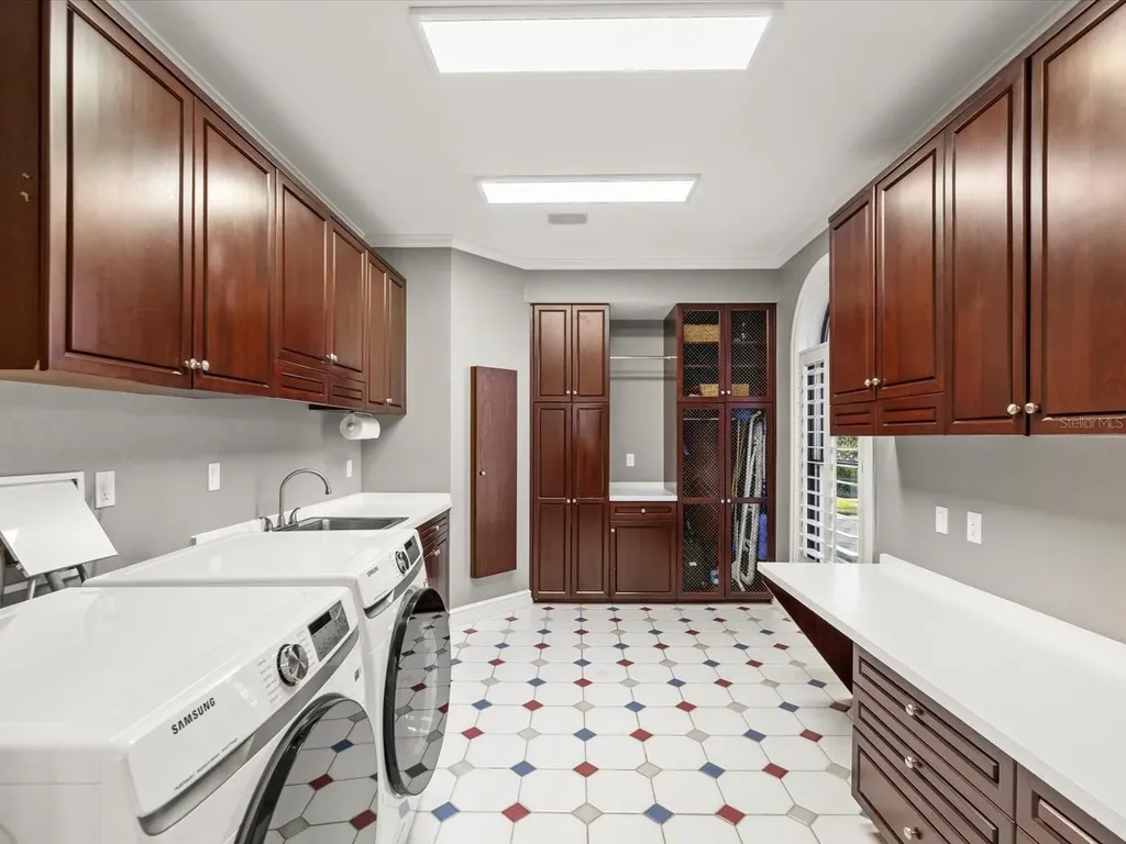 429 St Andrews Drive Belleair FL 33756