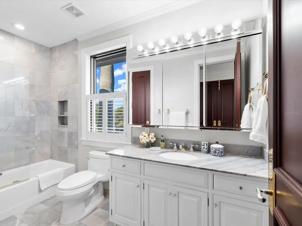 429 St Andrews Drive Belleair FL 33756