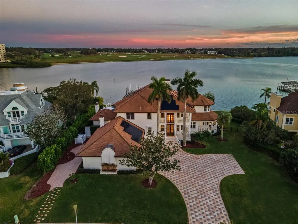 429 St Andrews Drive Belleair FL 33756