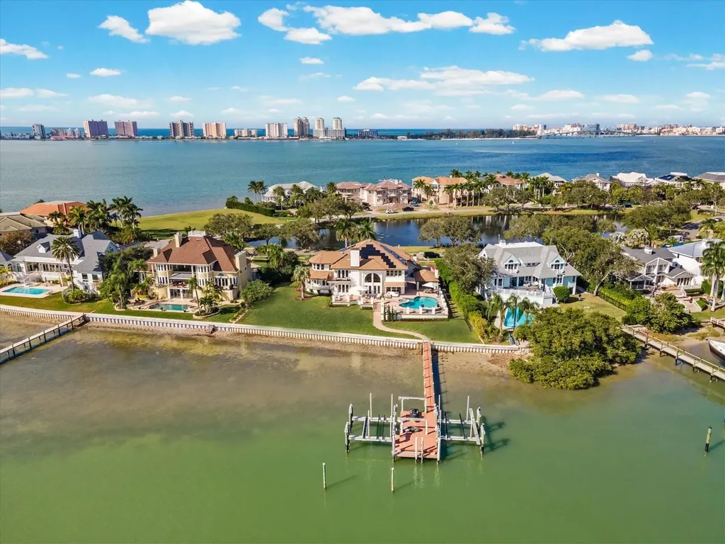 429 St Andrews Drive Belleair FL 33756