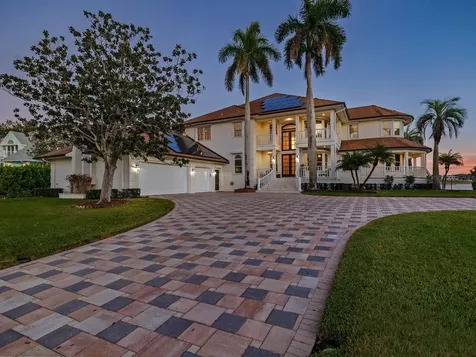 429 St Andrews Drive Belleair FL 33756
