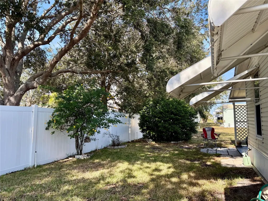5707 45th Street E Bradenton FL 34203