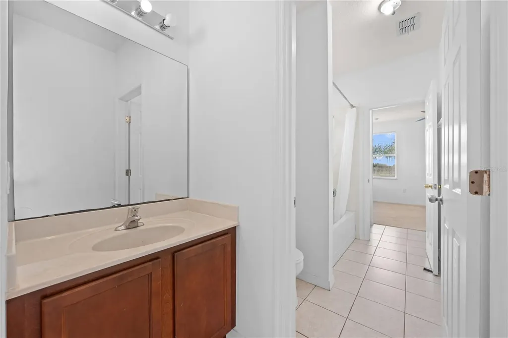 3111 Silver Fin Way Kissimmee FL 34746