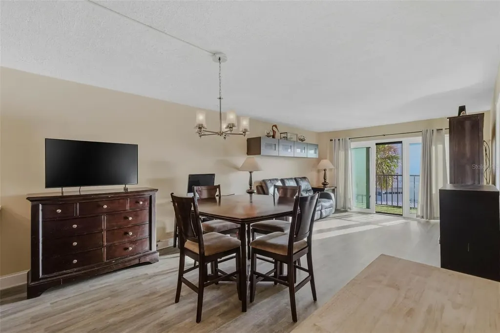 51 Island Way Clearwater Beach FL 33767