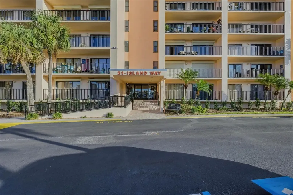 51 Island Way Clearwater Beach FL 33767