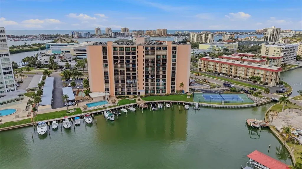 51 Island Way Clearwater Beach FL 33767