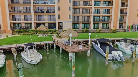 51 Island Way Clearwater Beach FL 33767