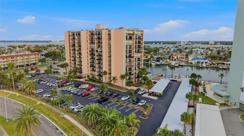 51 Island Way Clearwater Beach FL 33767