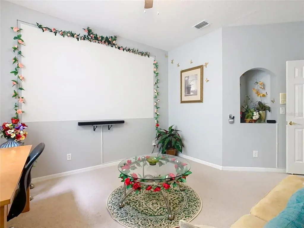574 Tupelo Circle Davenport FL 33897