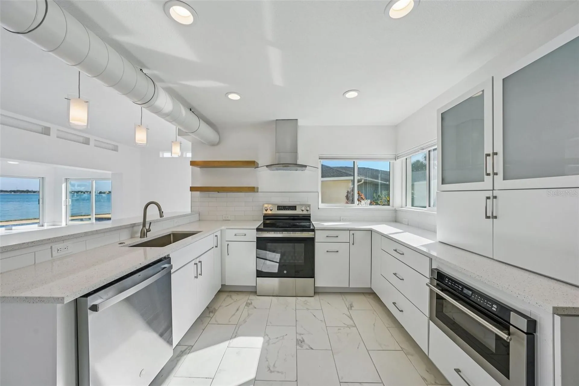 11055 6th Street E Treasure Island FL 33706