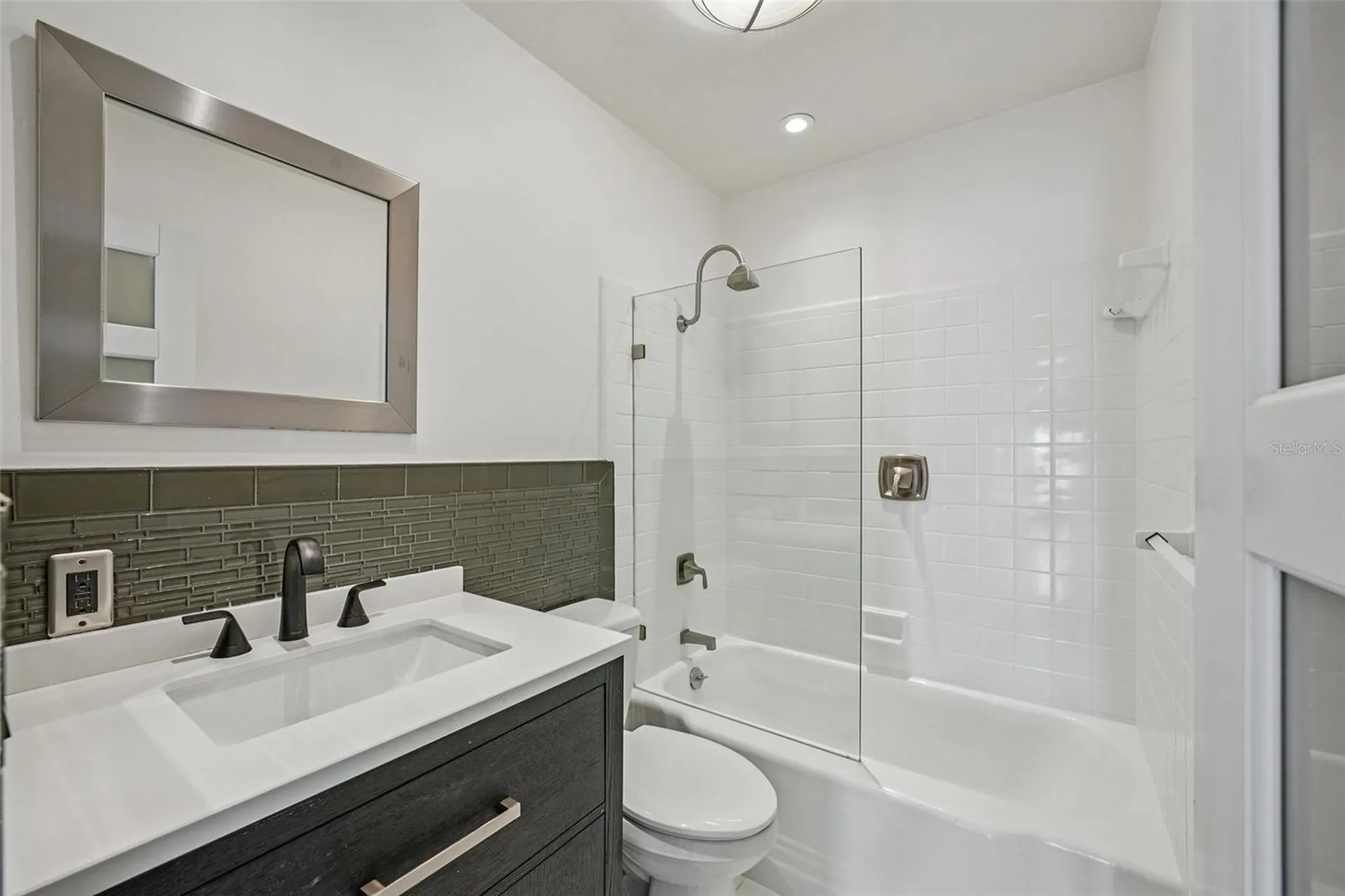 11055 6th Street E Treasure Island FL 33706