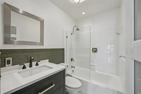 11055 6th Street E Treasure Island FL 33706
