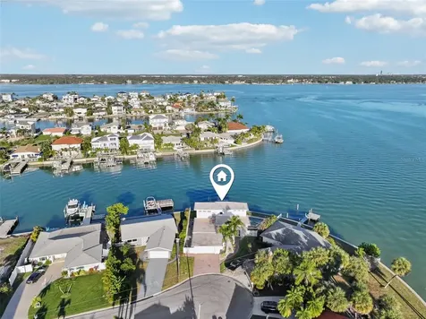 11055 6th Street E Treasure Island FL 33706