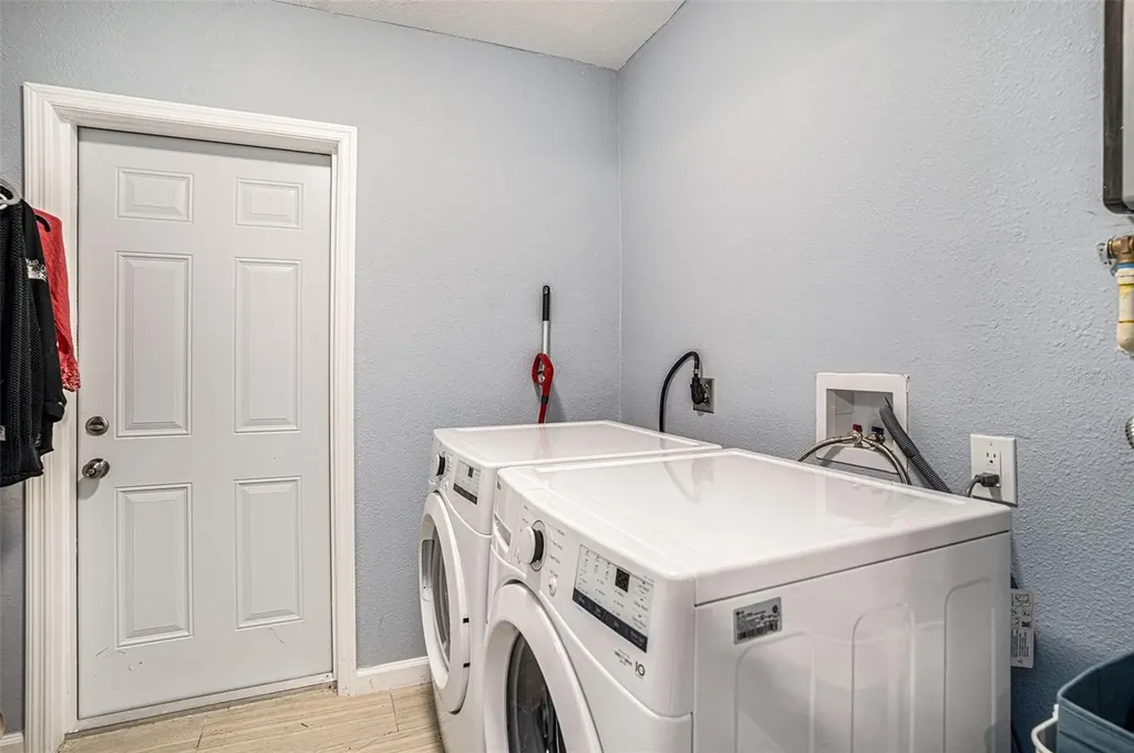 705 Bayshore Drive Tarpon Springs FL 34689