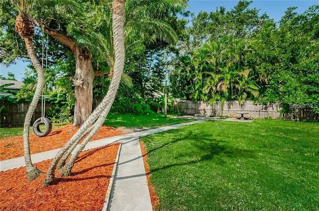 705 Bayshore Drive Tarpon Springs FL 34689