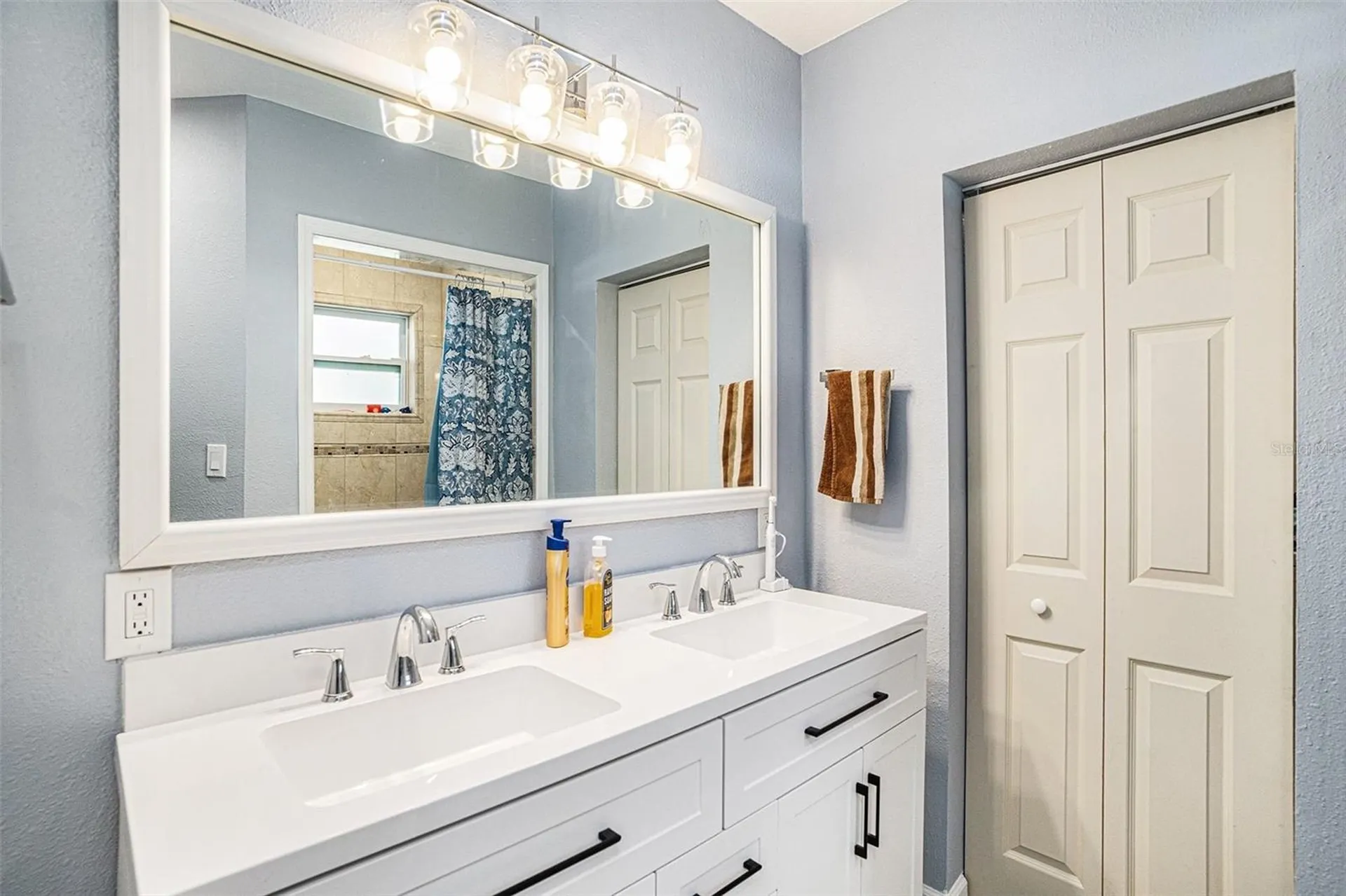 705 Bayshore Drive Tarpon Springs FL 34689