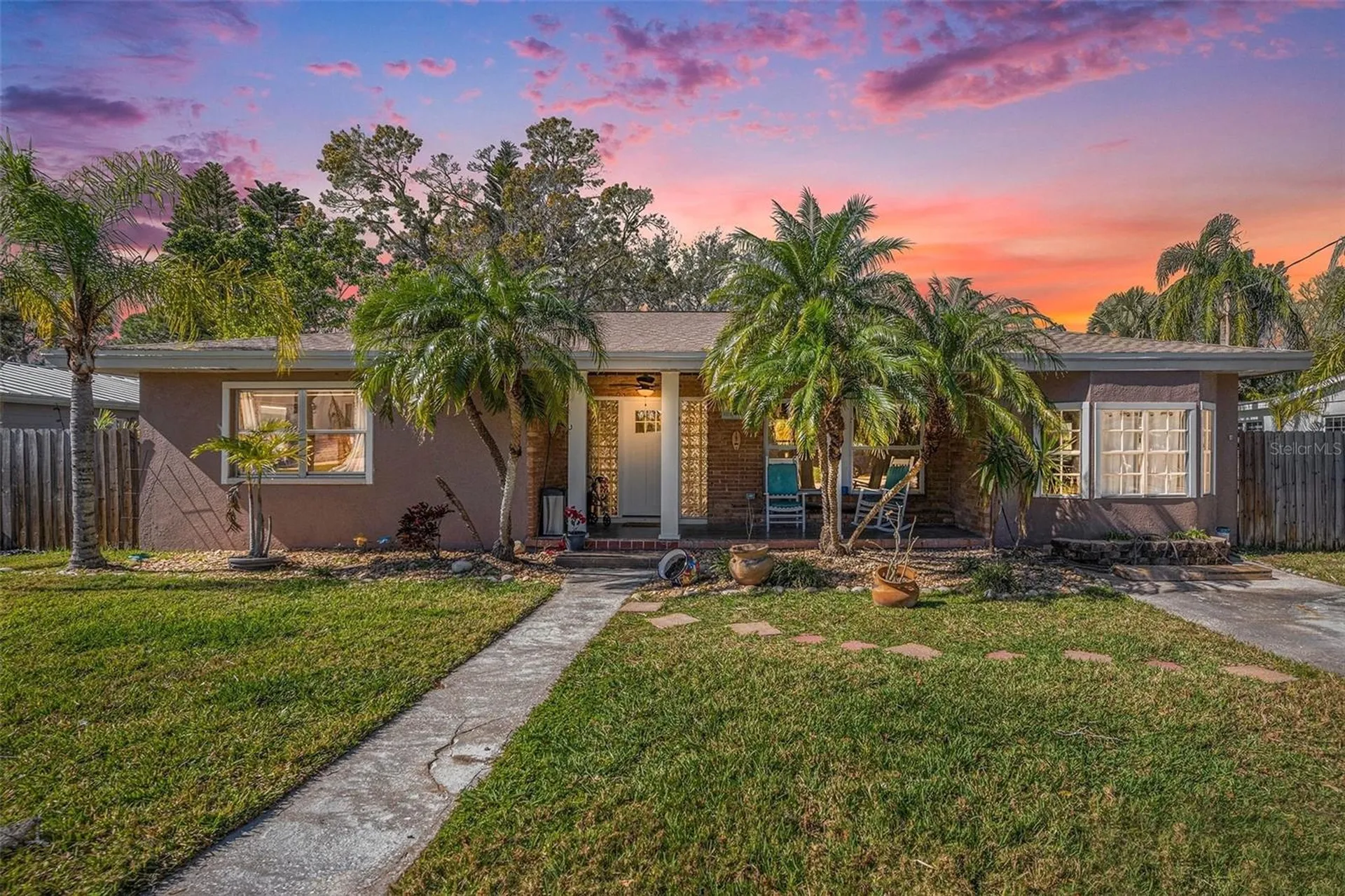 705 Bayshore Drive Tarpon Springs FL 34689
