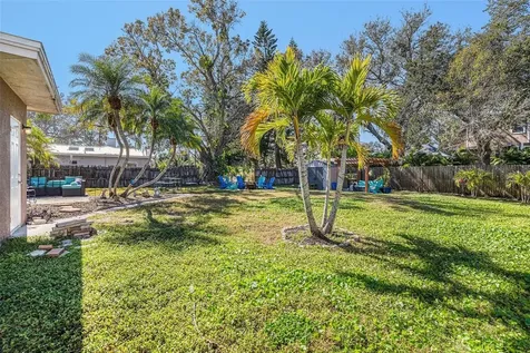 705 Bayshore Drive Tarpon Springs FL 34689
