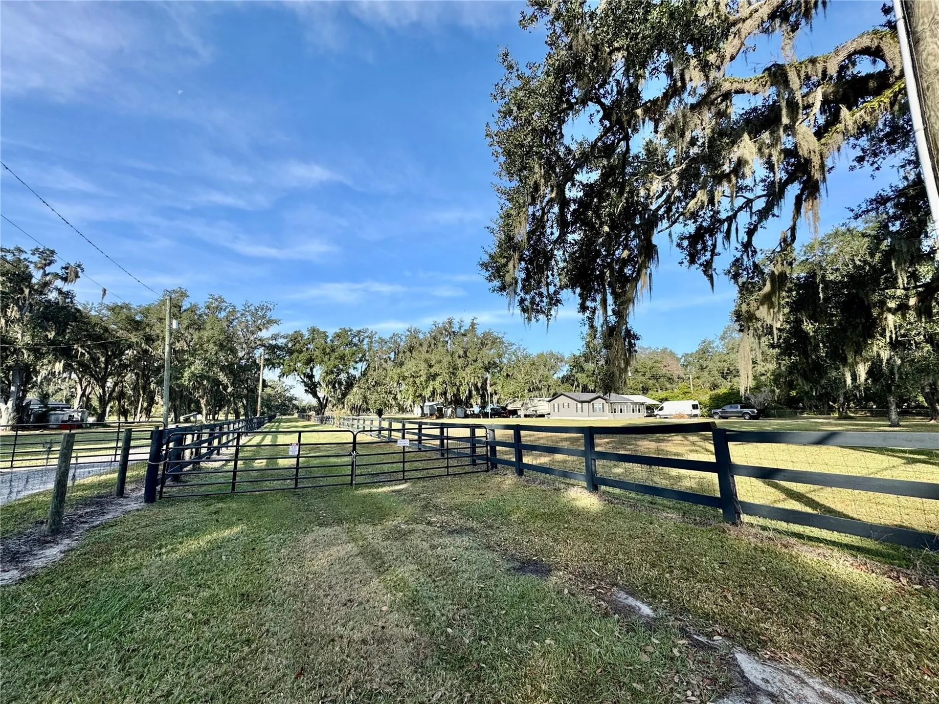 2909 N Wilder Road Plant City FL 33563